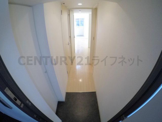 【玄関】 | ドゥーエ江坂3