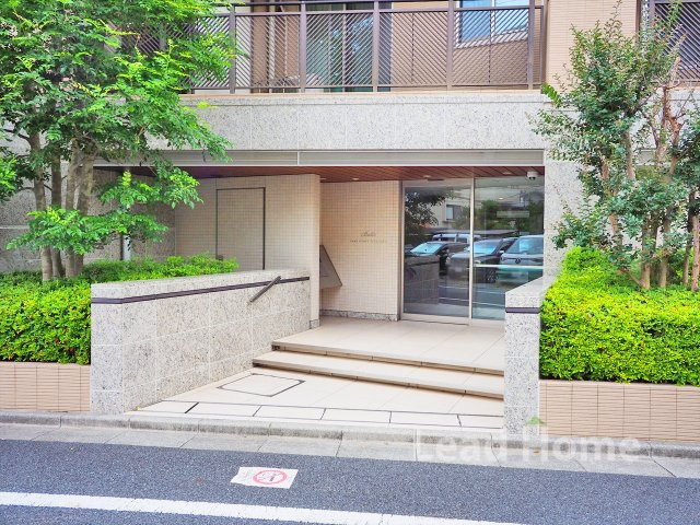 【エントランス】 | パークホームズ弦巻ヴェリール