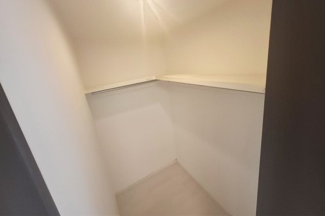 堺市西区山田１丁の収納|洋室3：ウォークインクローゼットがあり生活スペースを広く使えます。