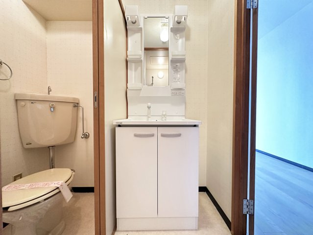 ロゼ2の独立洗面台