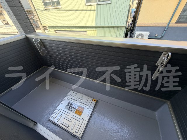 F+style東大阪本庄2号館のバルコニー|開放的で明るい空間を演出してくれるバルコニーです