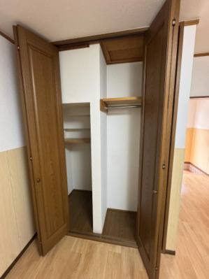 下田町テラスハウスの収納
