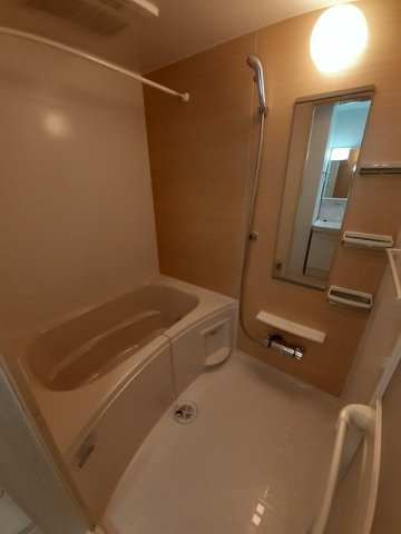シエロ・ガーデン三島　Ｂの浴室