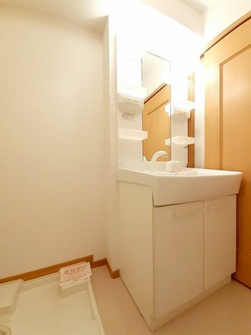 フェニックス唐山　Ｄの洗面所