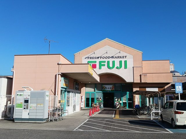 クラールの周辺|フジ川之江店まで1149m