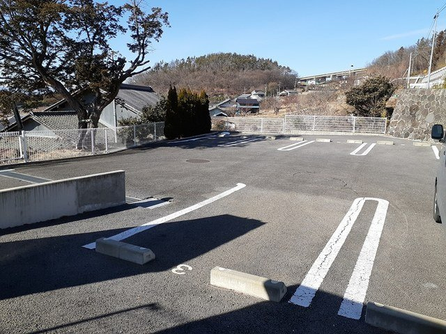 タマテックハイツ　Ⅲの駐車場