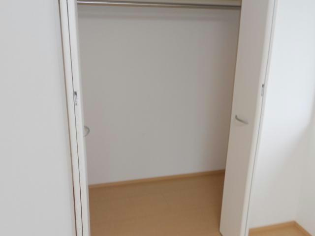 プレシャスコートＢの収納