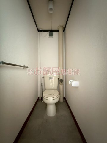 エスペランクレール長門石のトイレ|ゆったりとした空間のトイレです