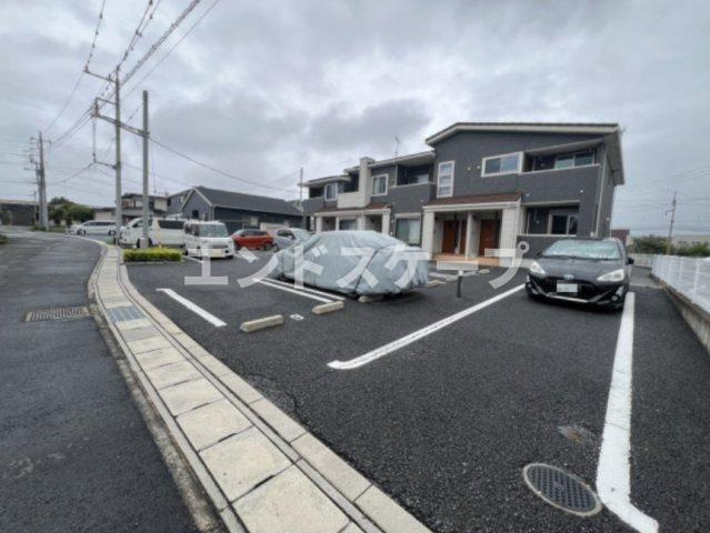 イリーデ　ディーオ　カーサの駐車場|高崎、前橋のお部屋探しはエンドスケープまで！お客様の理想お聞かせ下さい♪