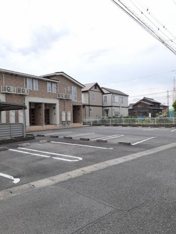 フリシュＭ　　刈谷市近郊の賃貸はクラスホーム刈谷店の駐車場|駐車場があります