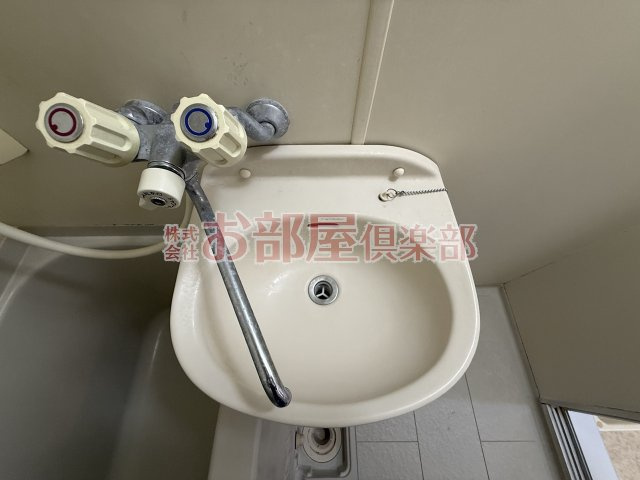 シャロム新町の洗面所|コンパクトで使いやすい洗面所