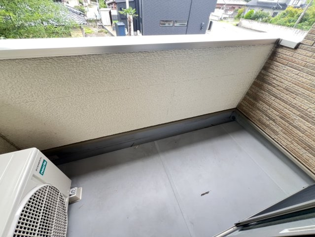 サニーのバルコニー