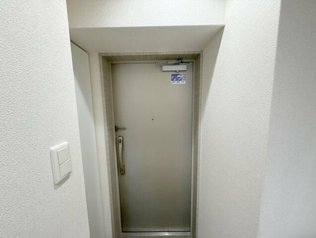 マイナビＳＴＡＹミライエ浦安北栄の玄関