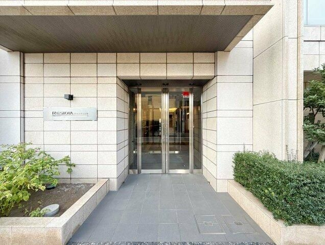 マイナビＳＴＡＹミライエ浦安北栄のエントランス