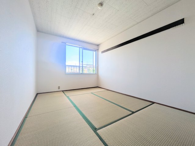 ライフピァ塩澤の和室