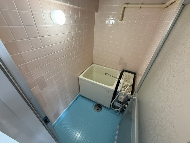 石上マンションの浴室