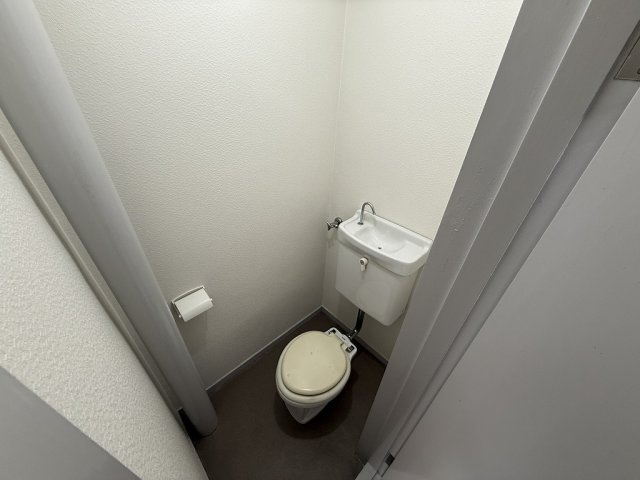 石上マンションのトイレ