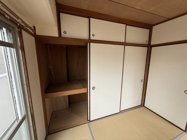 石上マンションの収納