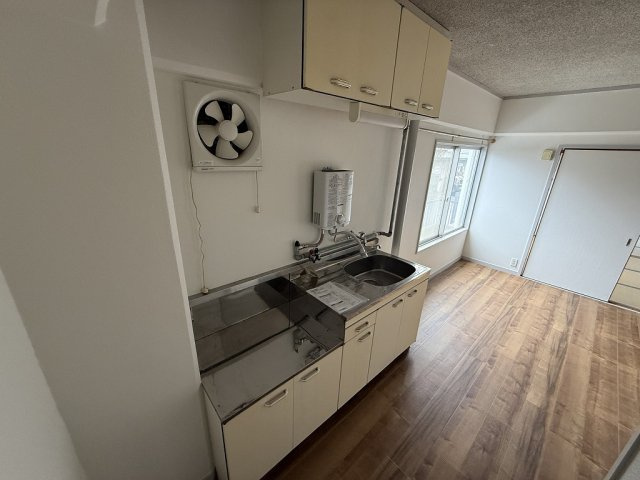 石上マンションのキッチン