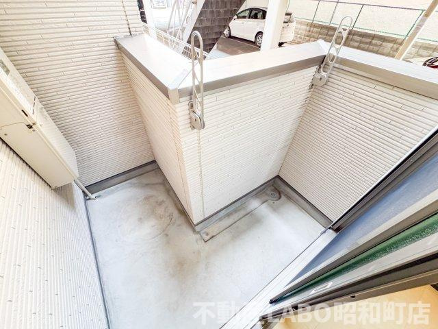 フジパレス沢ノ町のバルコニー