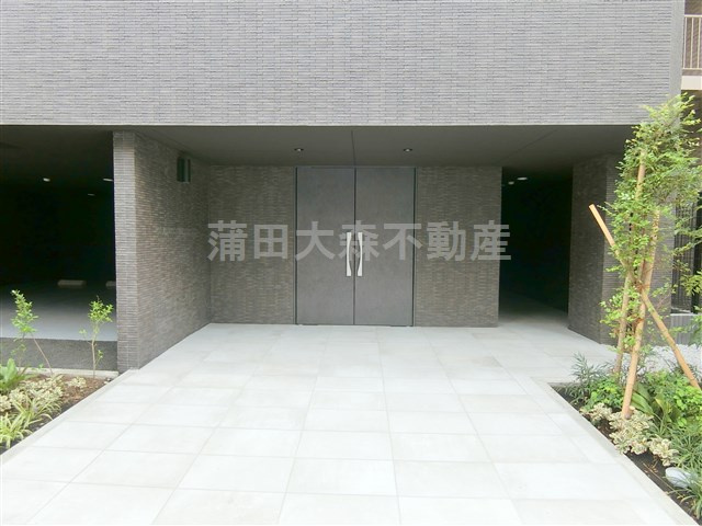 DeLCCSデルクス梅屋敷の外観