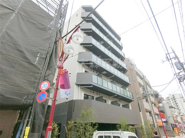 DeLCCSデルクス梅屋敷の外観