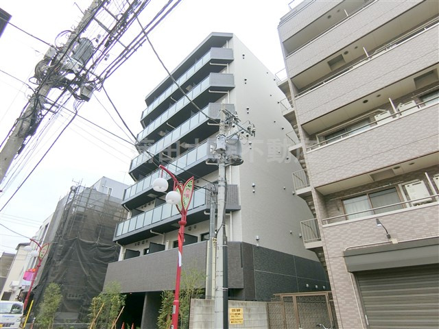 DeLCCSデルクス梅屋敷の外観