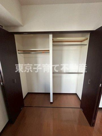 ヴェルデュール本郷 壱番館の収納