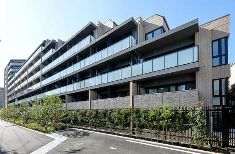 ドゥーエ早稲田の外観