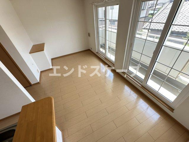 イーグルファイブⅡの居間・リビング|高崎、前橋のお部屋探しはエンドスケープまで！お客様の理想お聞かせ下さい♪