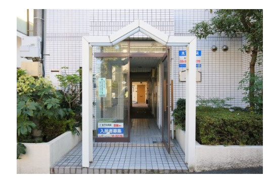 プレール新板橋のエントランス