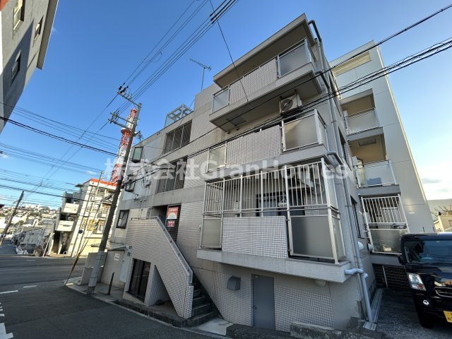 エール向陽の外観
