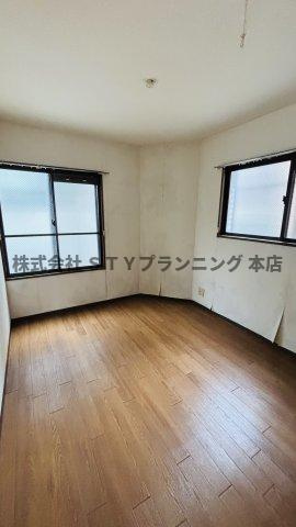 仲介手数料0円！ランパート鳴子の洋室