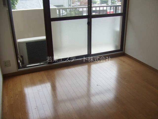 シャロム大善寺の洋室|明るい洋室です