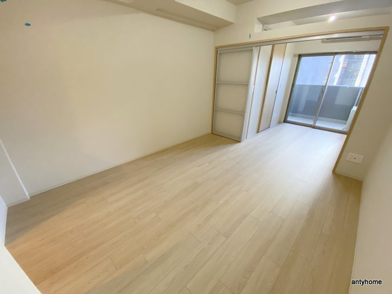 リビオメゾン新大阪　仲介手数料無料の居間・リビング