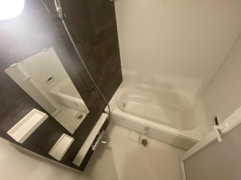 ルーエ池下の浴室