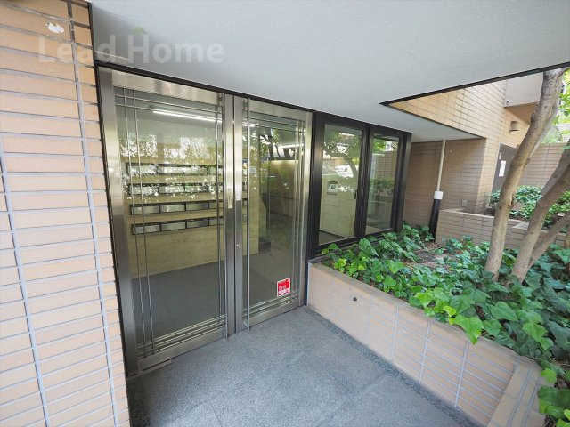 【エントランス】 | フォレスト・ヒルズ