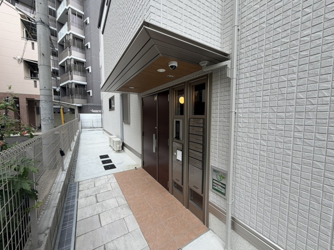 【エントランス】 | D-ROOM高井田元町 