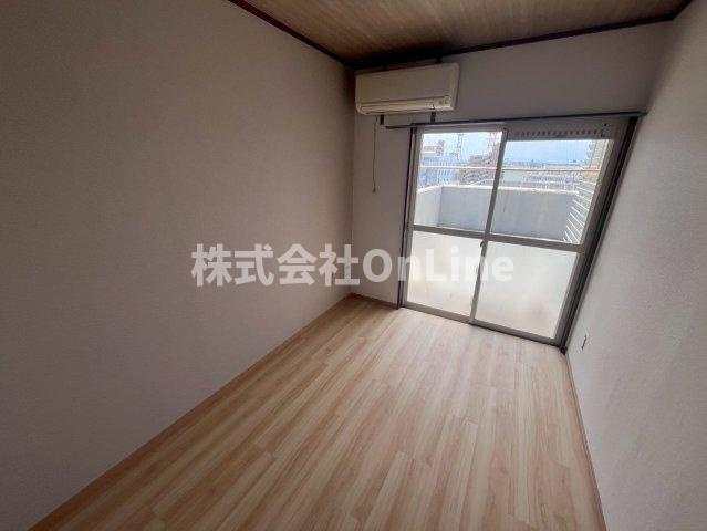 山田ビルの子供部屋