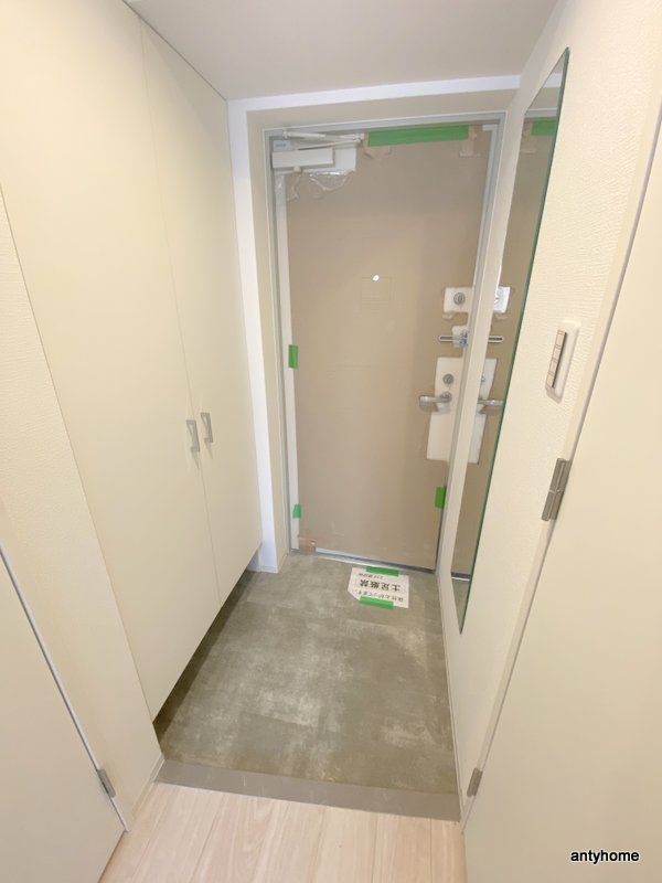 セレニテ十三ミラク 　仲介手数料無料の玄関