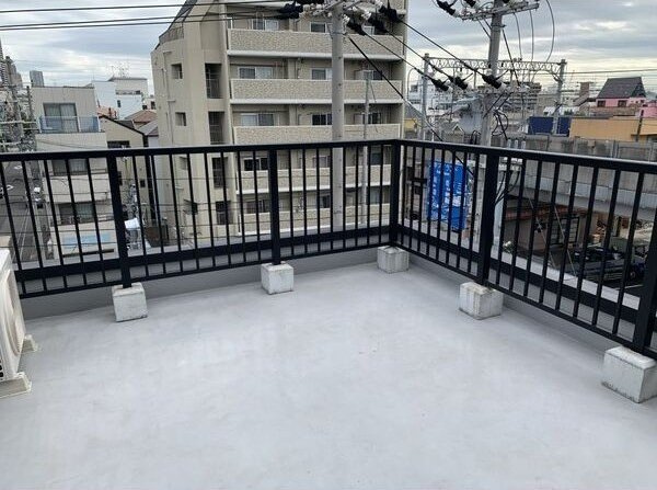 御影塚町4丁目貸家のバルコニー