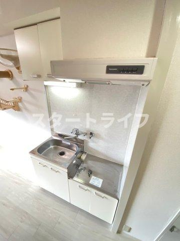 大阪市淀川区西三国１丁目の賃貸マンションのキッチン