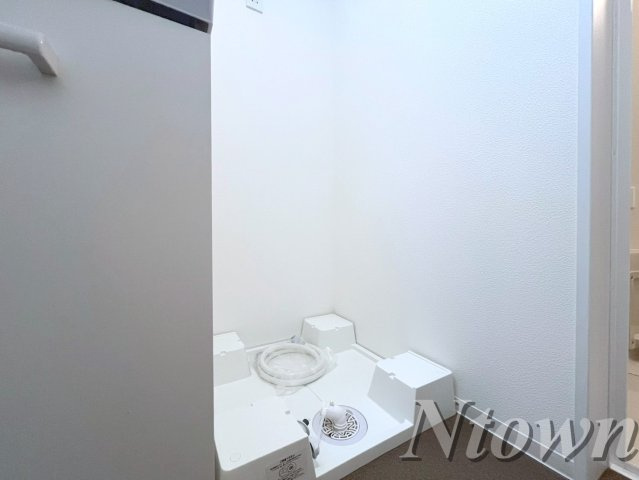 【設備】 | ジーメゾン味鋺エアリー | 洗濯機置き場です