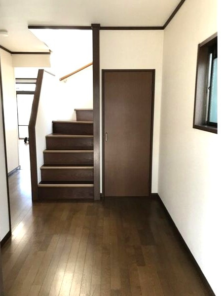 守山区白山貸戸建の収納
