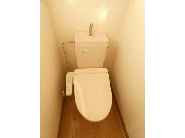 拓穂ハイツ (新開)のトイレ