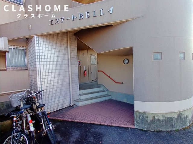 エステートBELL1　　 刈谷市近郊の賃貸はクラスホーム刈谷店のエントランス