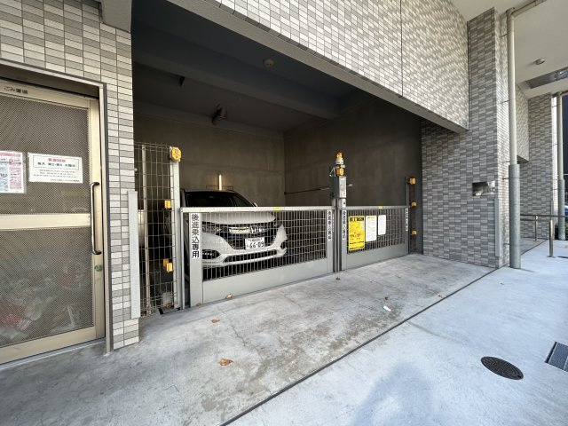 【駐車場】エスプレイス神戸ハーバーウエスト