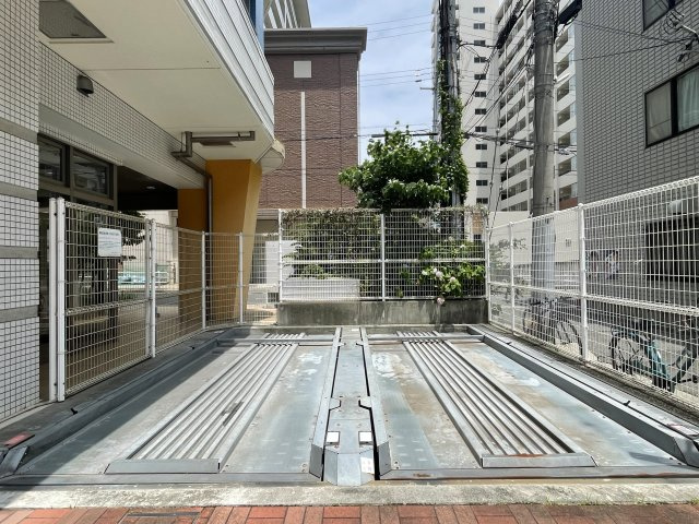 【駐車場】オーキッドレジデンス神戸三宮(旧エスティメゾン神戸三宮)