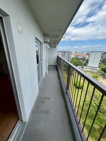 富田団地71号棟のバルコニー