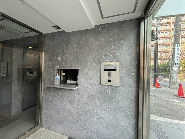 ユニーブル世田谷明大前のセキュリティ|オートロック